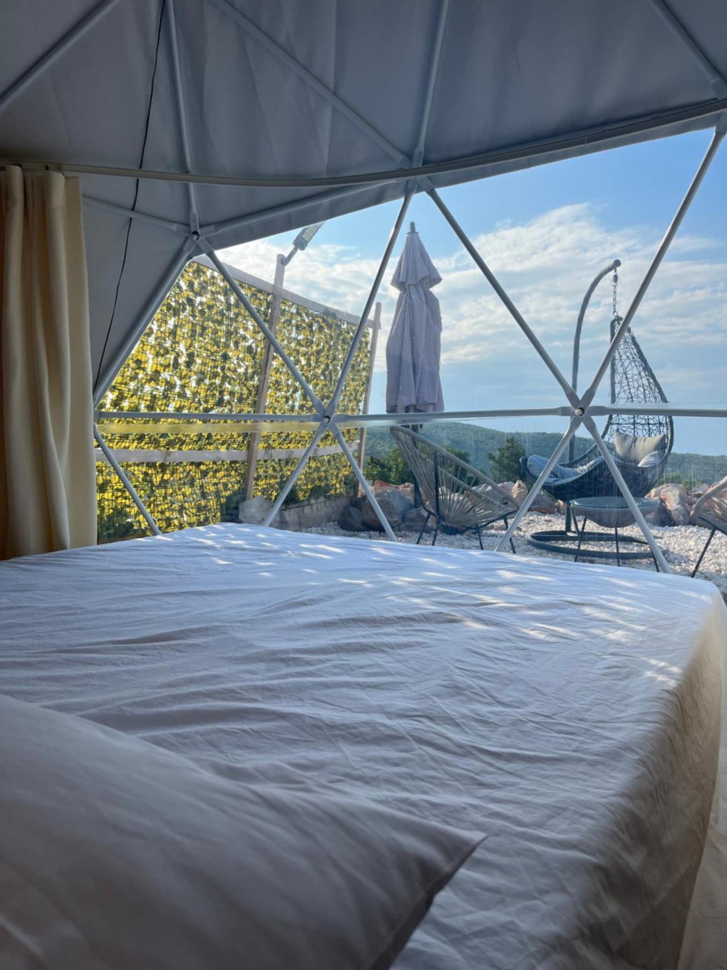 Vila Glamping Peninsula Lustica Rose Tivat Exteriér fotografie