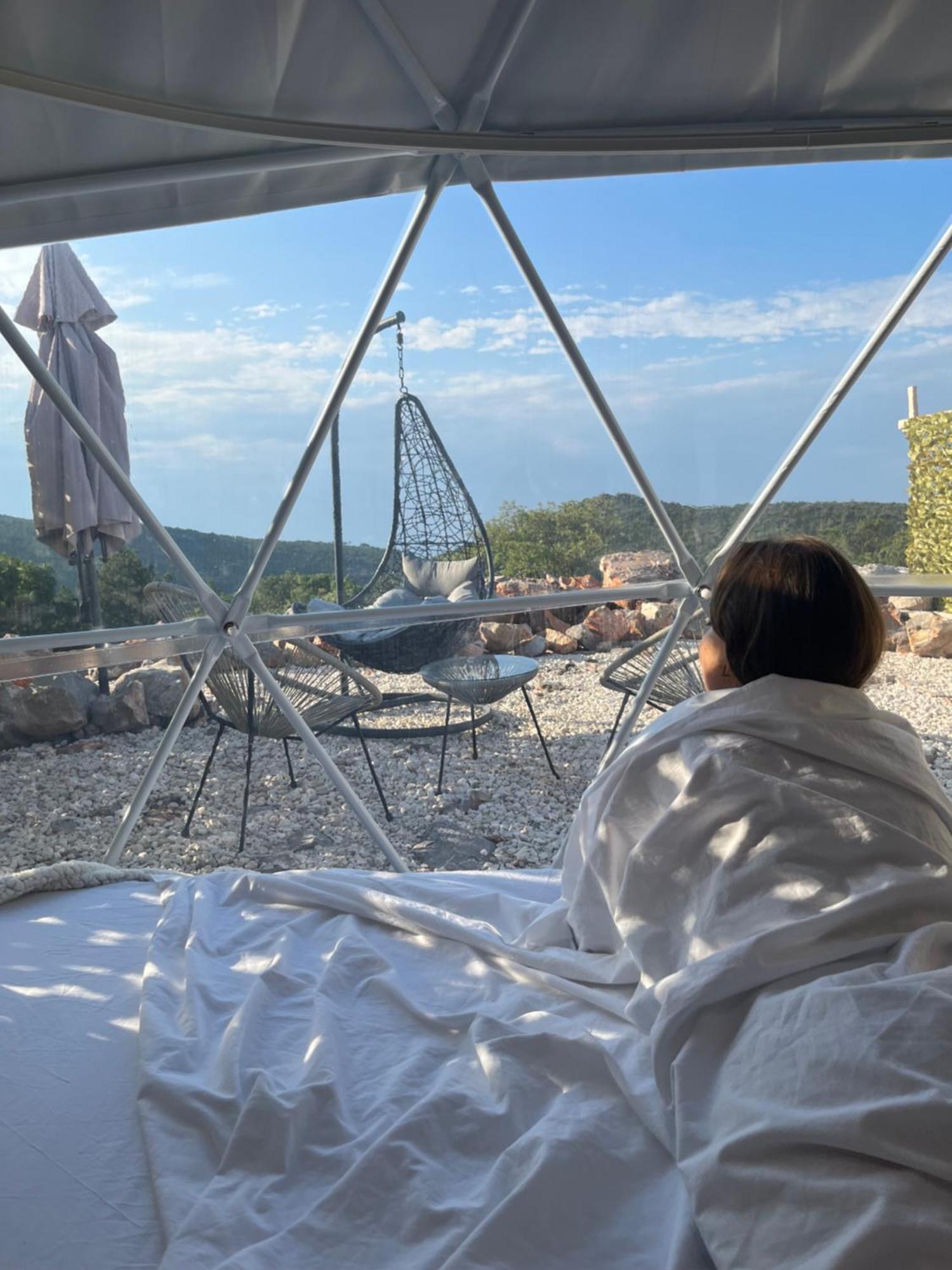 Vila Glamping Peninsula Lustica Rose Tivat Exteriér fotografie